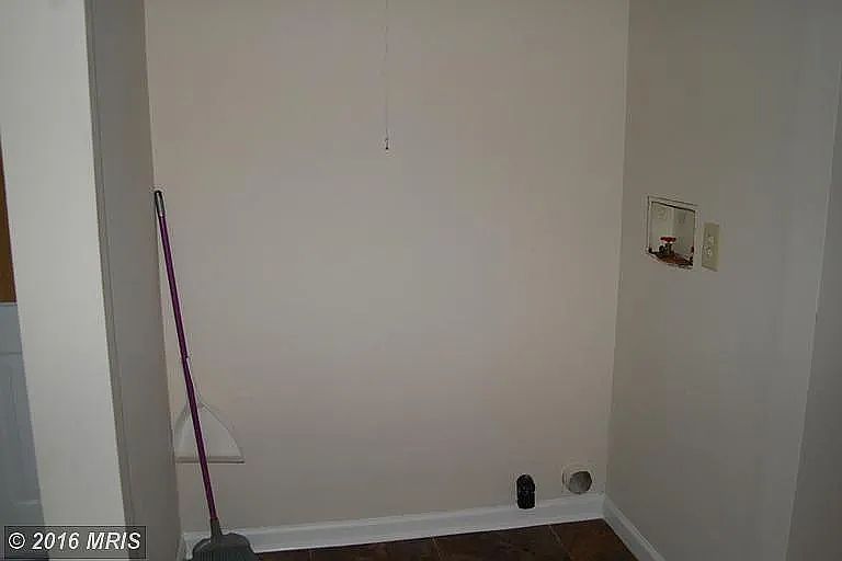 1st image of 10714 Robert E Lee Dr