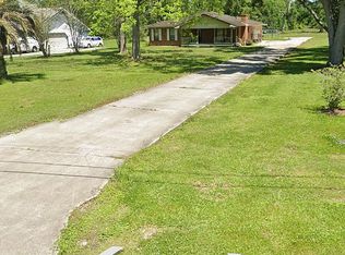 4235 Bayouside Dr, Houma, LA 70363