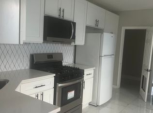 448 14th Ave #2, Irvington, NJ 07111
