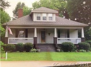 412 W Wilson Ave, Mooresville, NC 28115