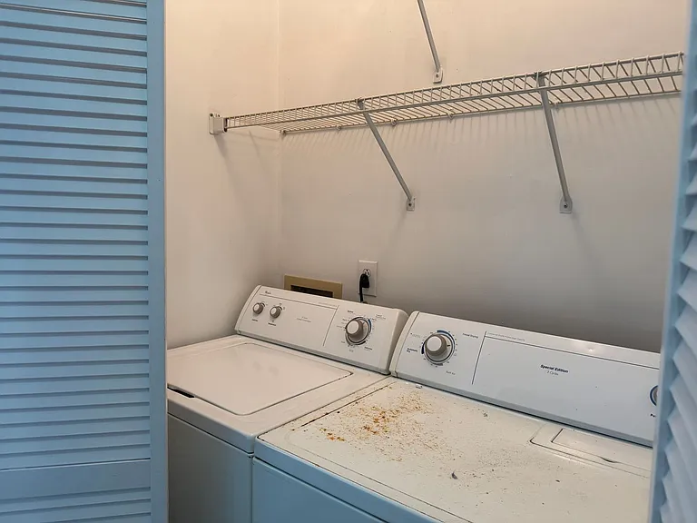 2105 Rail Ct — Photo 11