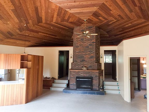 5th image of 427 Collingwood Rd