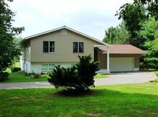 11697 Stafford Rd, Burton, OH 44023