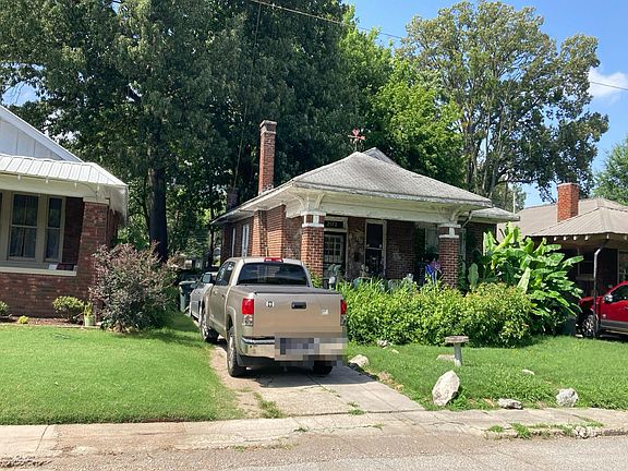 3rd image of 2172 Nelson Ave