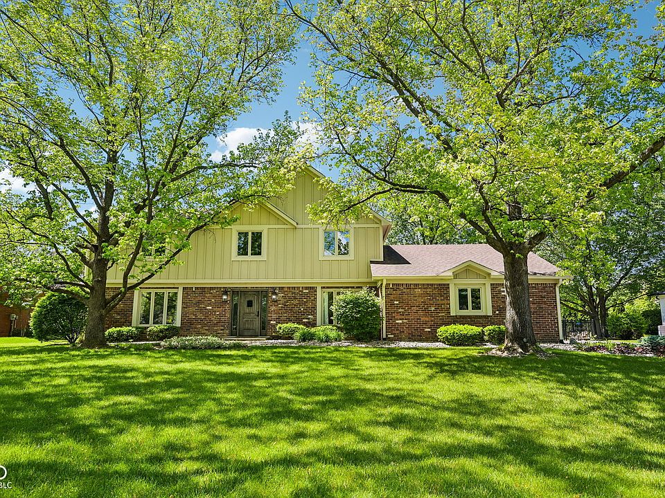 1st image of 407 Oxford Dr