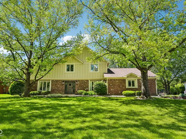 407 Oxford Dr, Noblesville, IN 46062