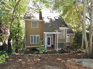 6424 Rushingbrook Dr, Raleigh, NC 27612