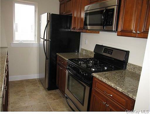1st image of 112 Tondo Cir