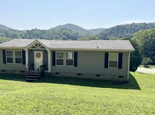 9400 Pedigo Rd, Powell, TN 37849