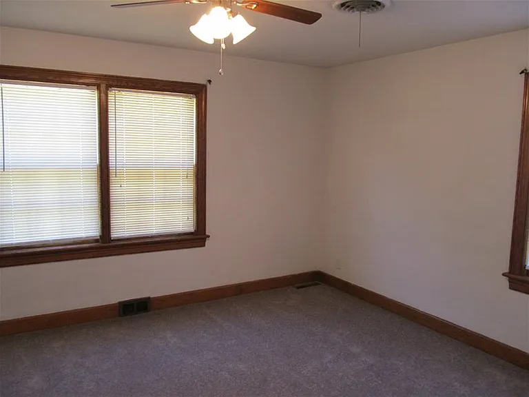 2217 Delwood Rd — Photo 16