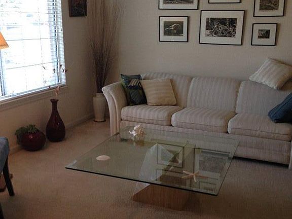 4th image of 1748 Bonaire Cir