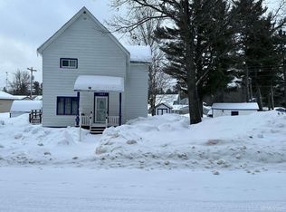 1065 N Westwood Dr, Ishpeming, MI 49849