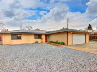 12265 Dry Creek Rd, Auburn, CA 95602