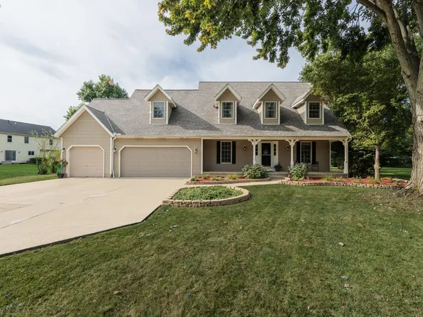 32263 Plumbrook Ct, Avon Lake, OH 44012