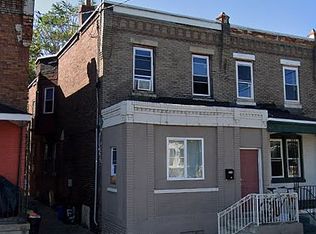 2122 S 60th St, Philadelphia, PA 19142