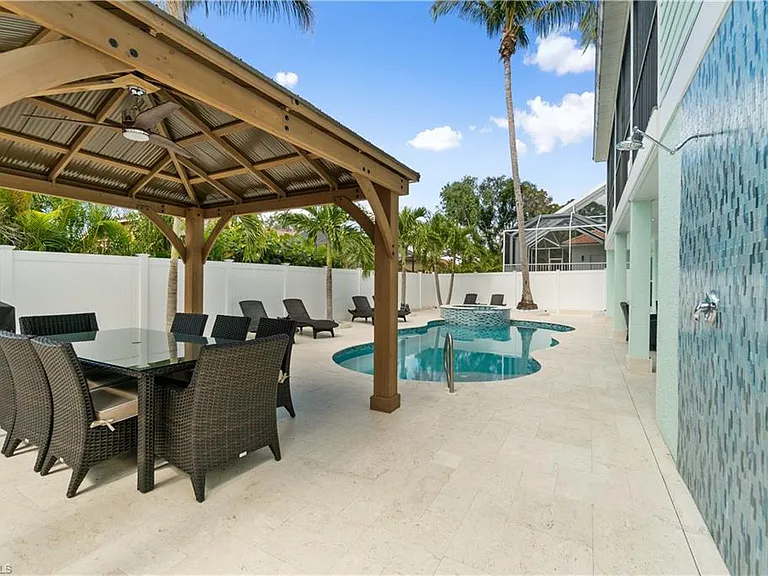 27140 Brendan Way — Photo 47