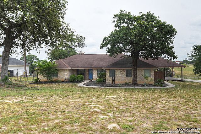1st image of 1212 Hillside Oaks Dr