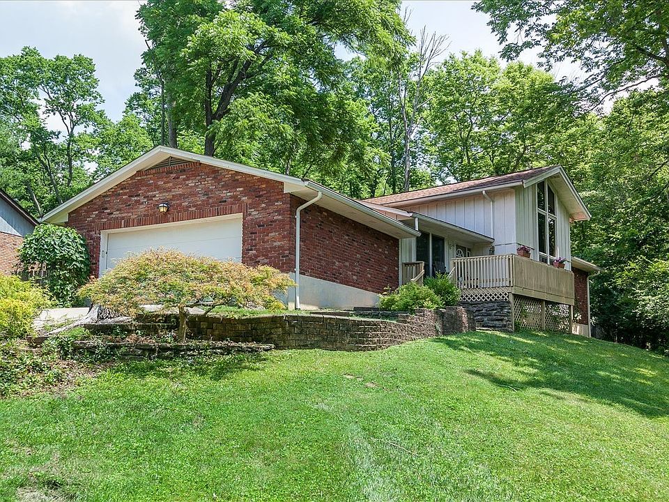 1st image of 5600 Green Oak Ct