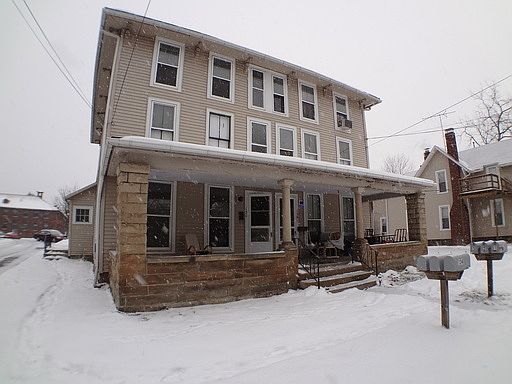 3rd image of 134 N Main St #1
