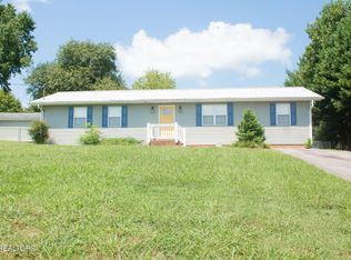 408 Navaho Dr, Seymour, TN 37865