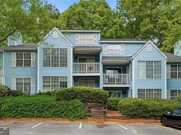1403 Glenleaf Dr, Peachtree Corners, GA 30092