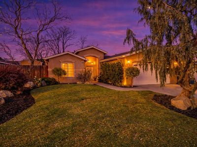 2669 Alamos Ave, Clovis, CA, 93611