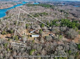 154 Dogwood Rd, Townville, SC 29689