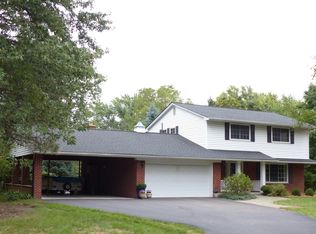 1114 Sullivan Dr, Ann Arbor, MI 48103