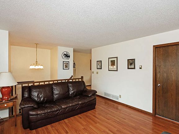 3rd image of 5749 370th St