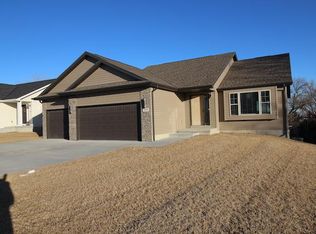 4300 W Hub Hall Dr, Lincoln, NE 68528