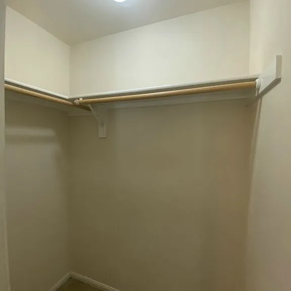 6111 Graphite Dr — Photo 38