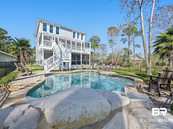 35868 Boykin Blvd, Lillian, AL 36549