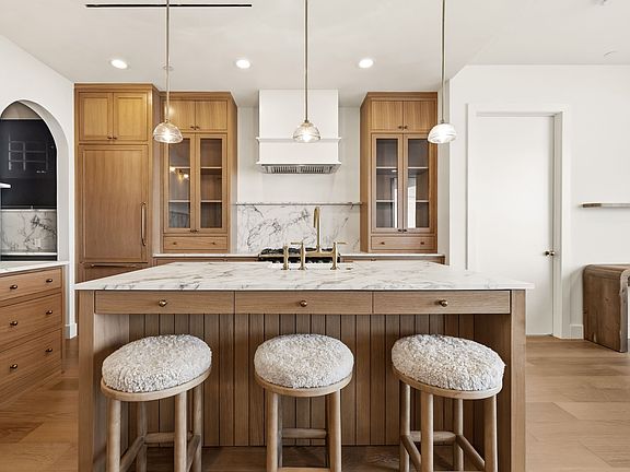 2nd image of 3130 N Harwood St APT 1702