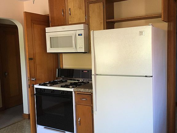 5th image of 1909 N 85th St #1909A