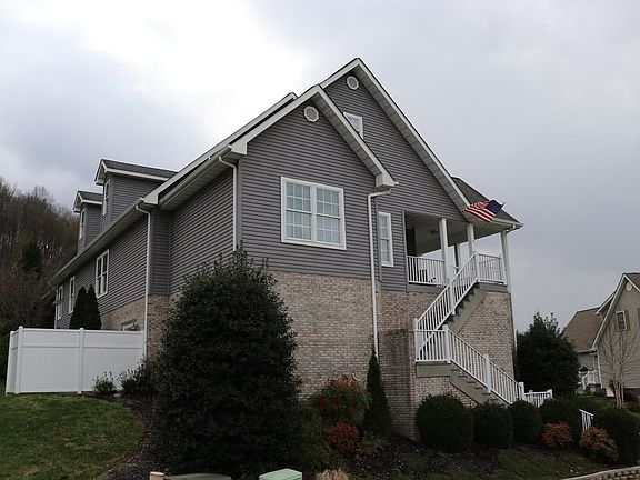 2nd image of 12789 Southampton Cir