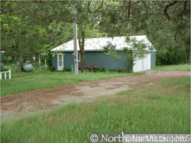 2nd image of 19582 Groningen Rd