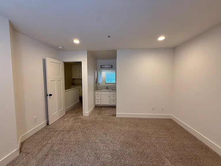 1243 High School St #T — Photo 17
