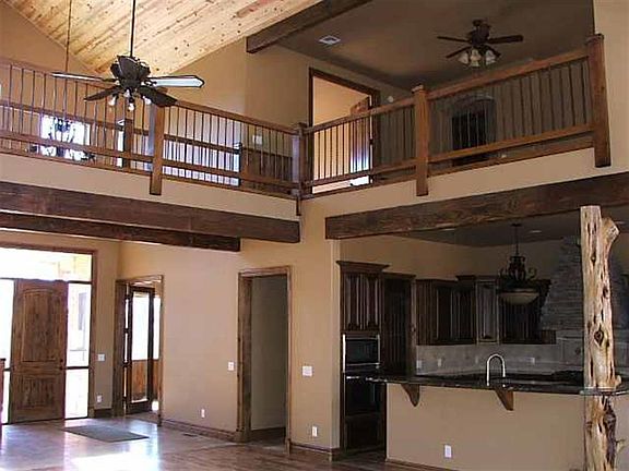 2nd image of 6038 Orion Dr