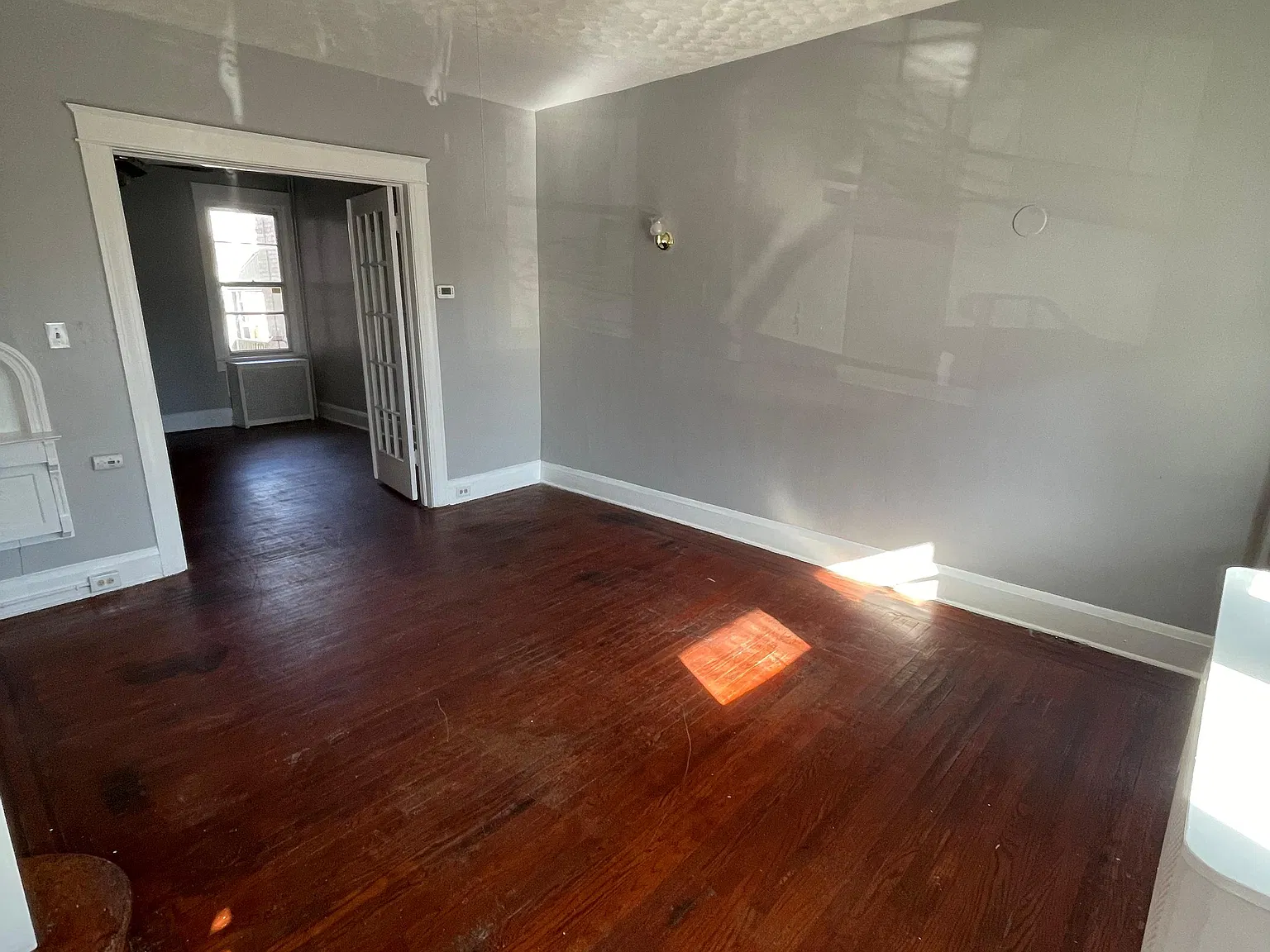 518 Winston Ave — Photo 2