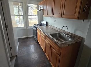 295 S Clinton St #6D, East Orange, NJ 07018