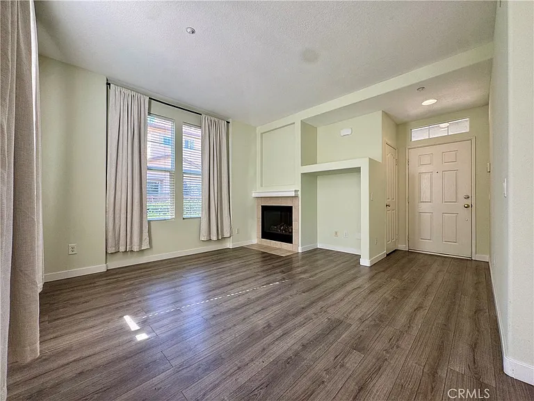 27 Harwick Ct — Photo 16