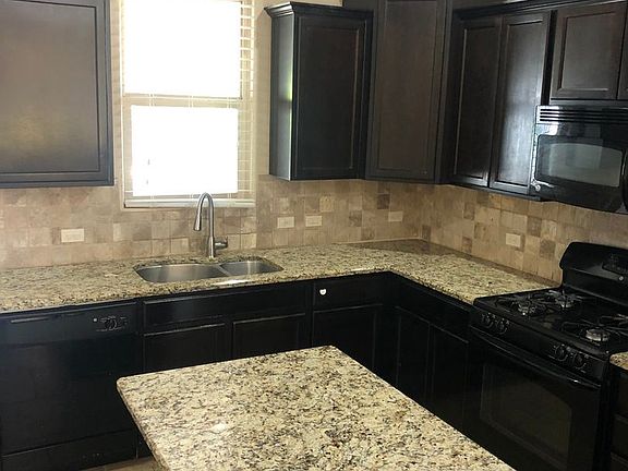 4th image of 5864 Organ Peak Dr