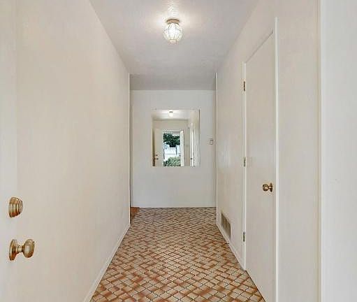 Entry_Foyer