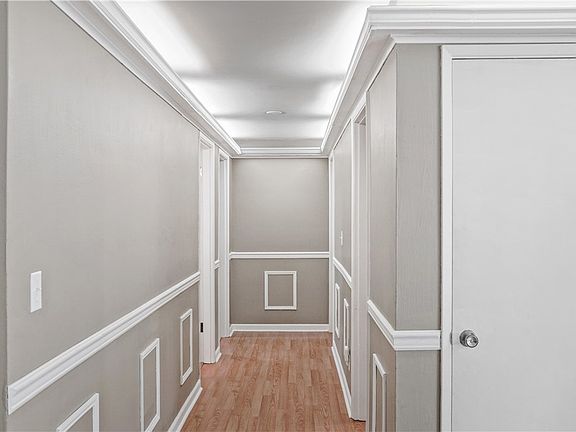 5th image of 2506 College St SE