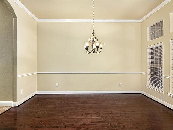 5th image of 25003 Asher Oaks Ln