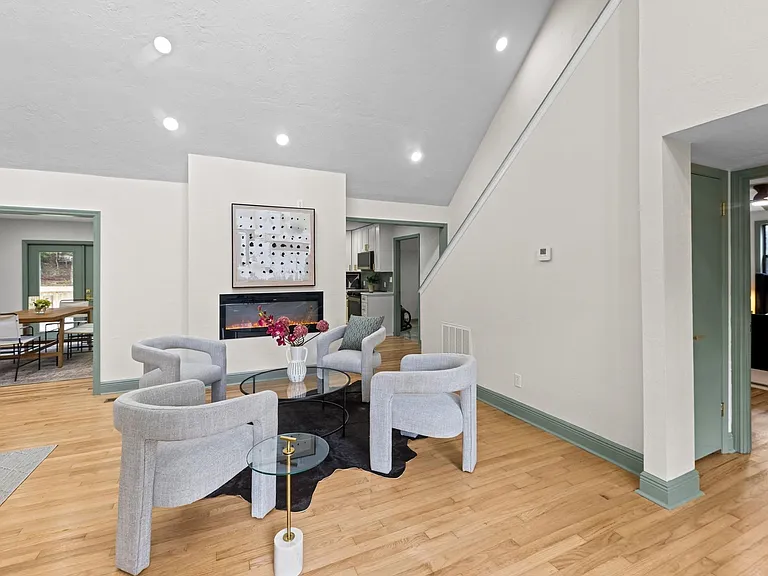 2066 Tallavana Trl — Photo 4