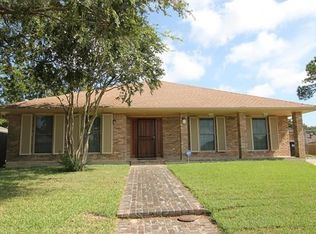 7319 Cranbrook Dr, New Orleans, LA 70128