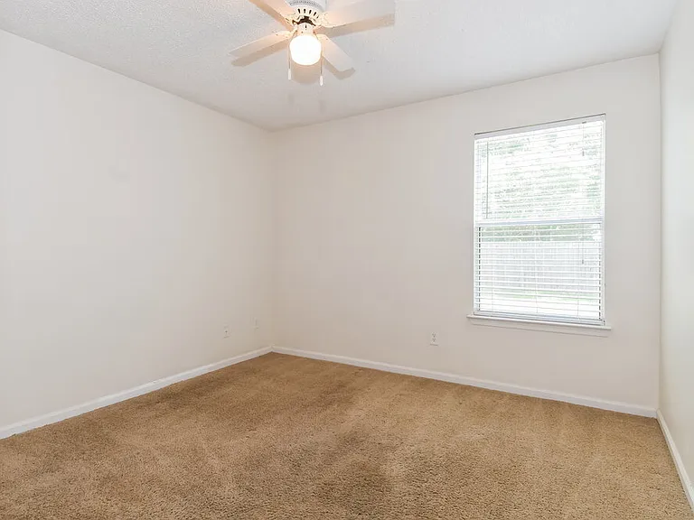175 Nadia Michelle Ct S — Photo 11