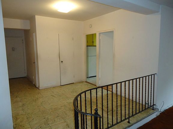 2nd image of 9819 64th Ave APT 5B