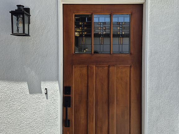 2nd image of 1409 De Anza St #2